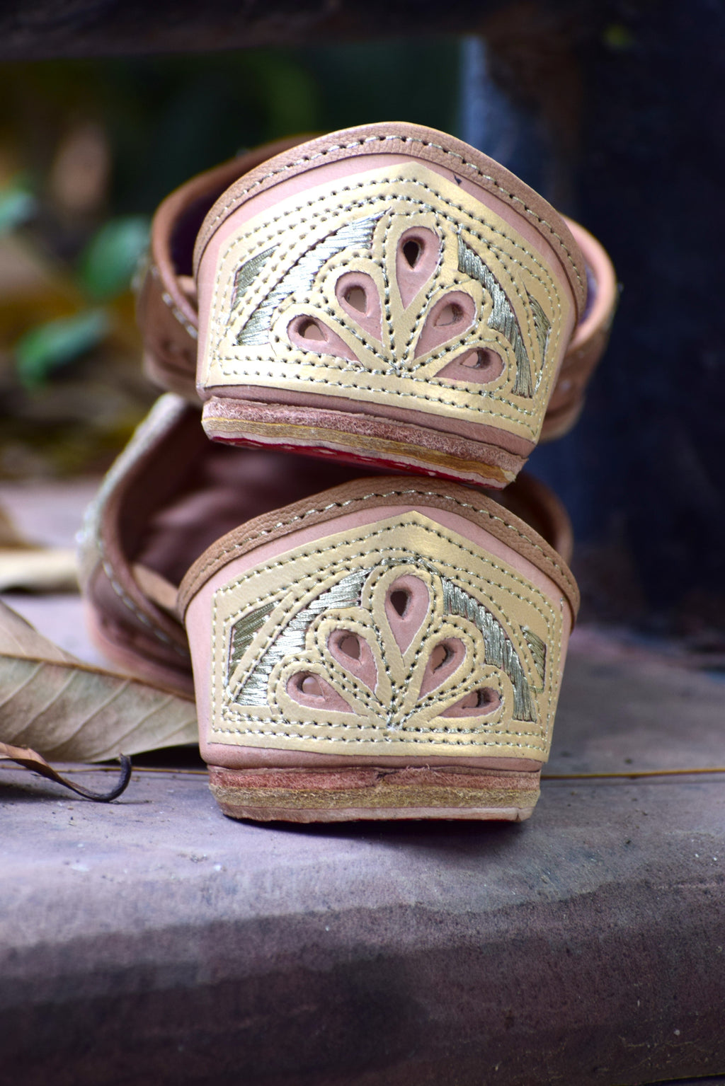 Mud Gold Cutfat Jutti