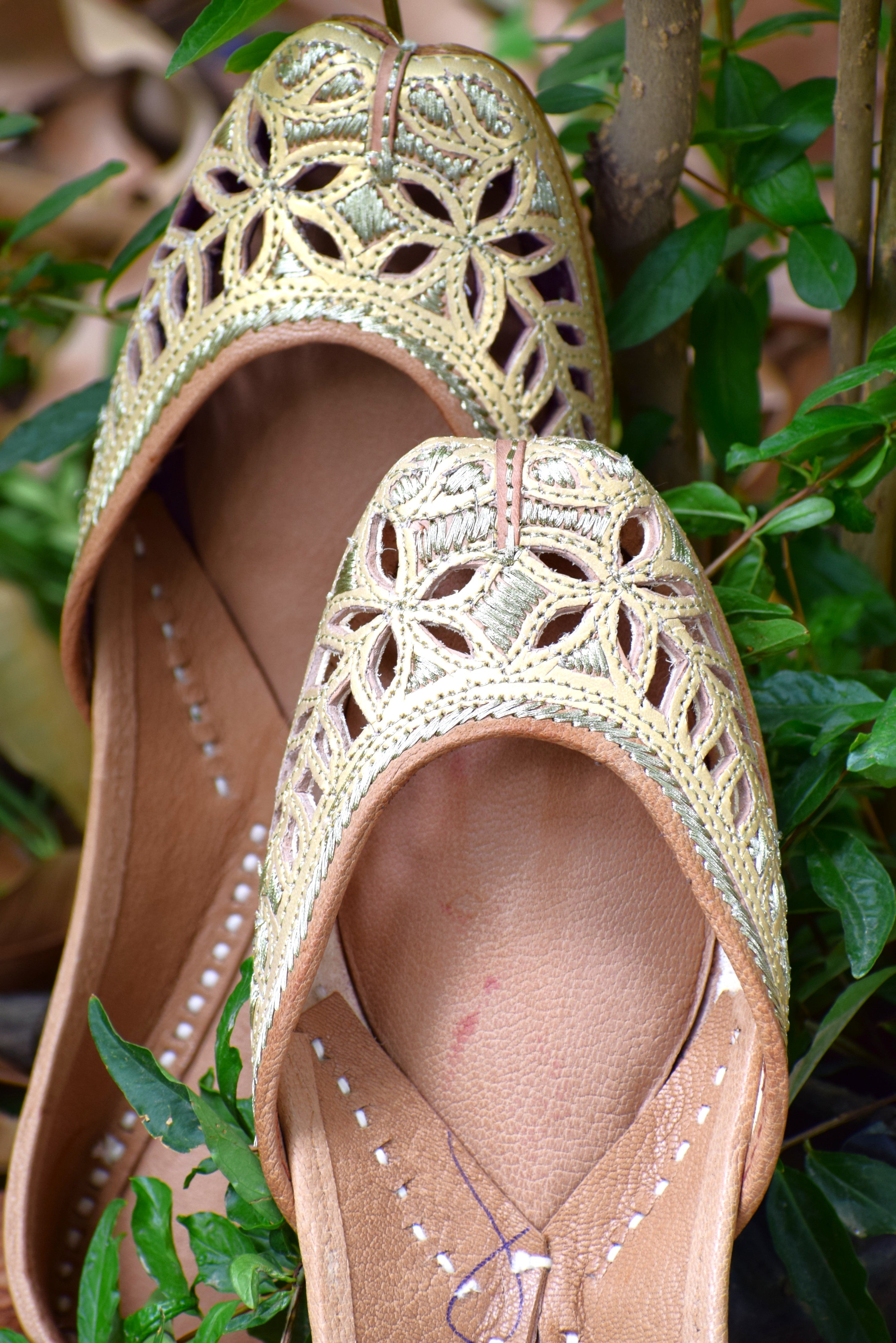 Mud Gold Cutfat Jutti