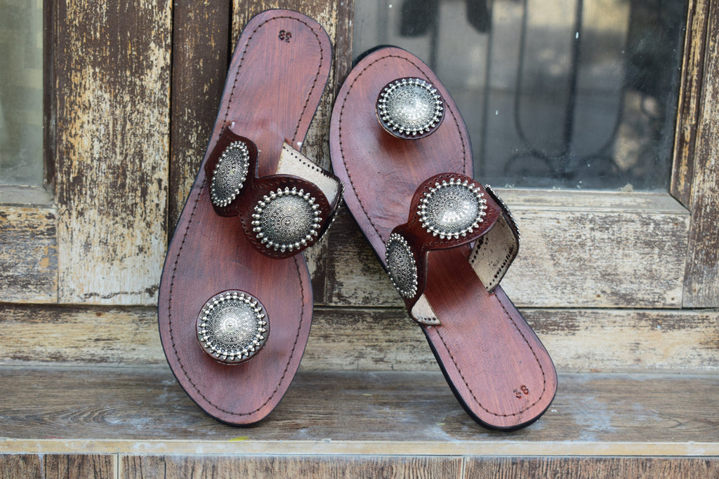 brown jewell kolhapuri